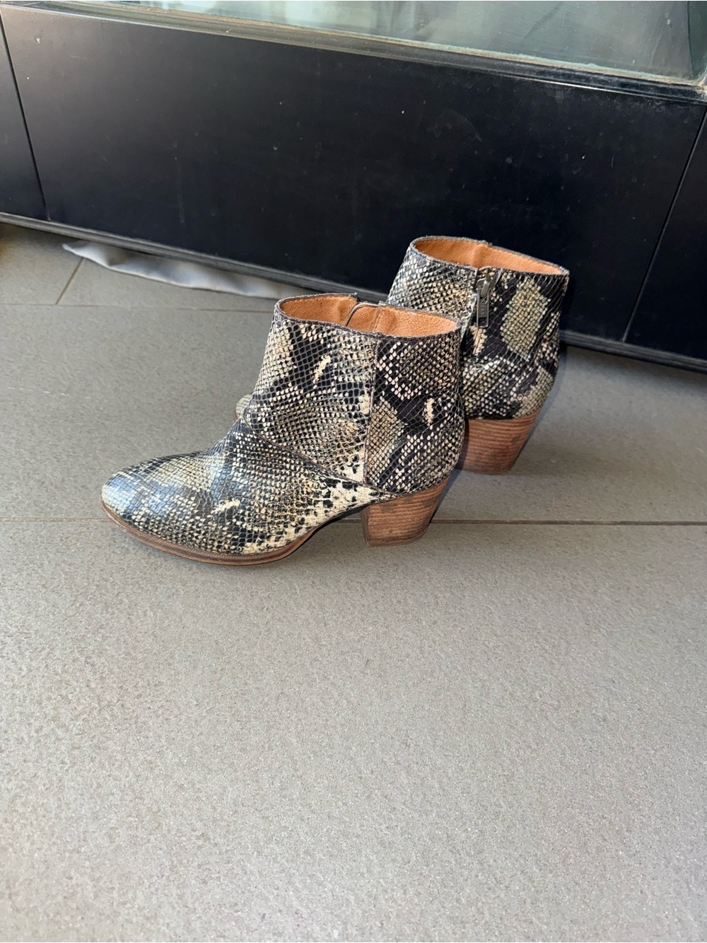 Madewell The Rosie Snake Embossed Leather Ankle Boots Women’s Size 7 MA435